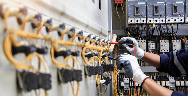 Professional Electrician technician working in North Weeki Wachee, FL